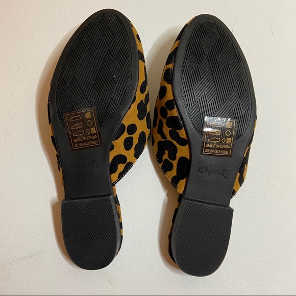 NWOT Qupid Leopard Print Mules - Picture 6 of 7